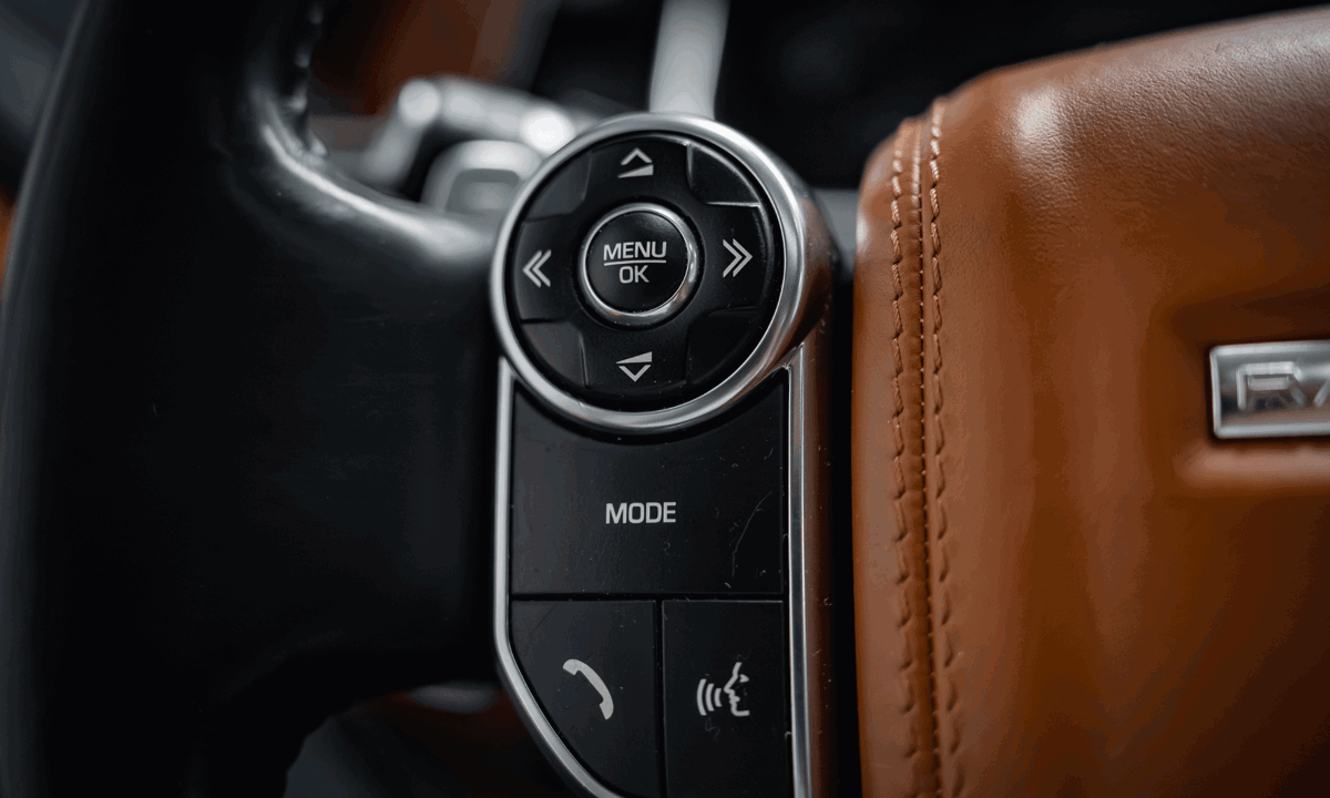 Land Rover Range Rover Steering Wheel