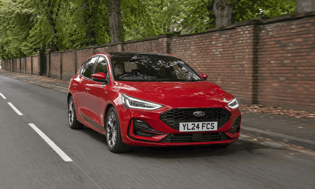 Ford Focus Driving