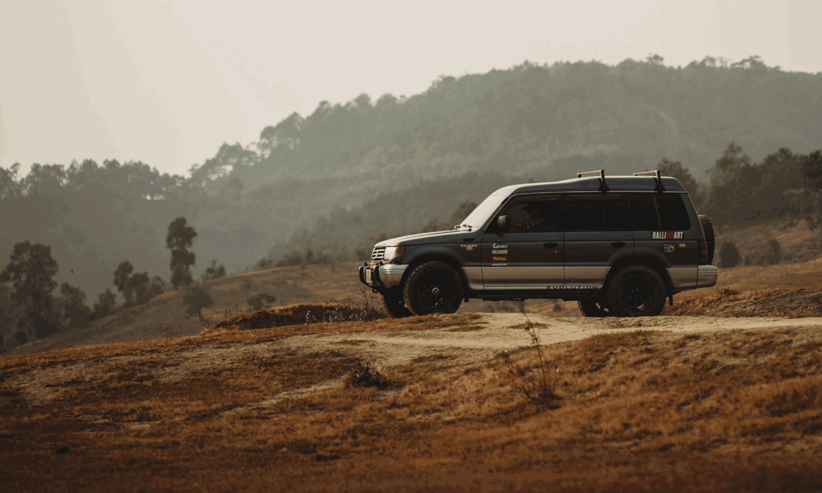 Mitsubishi SUV