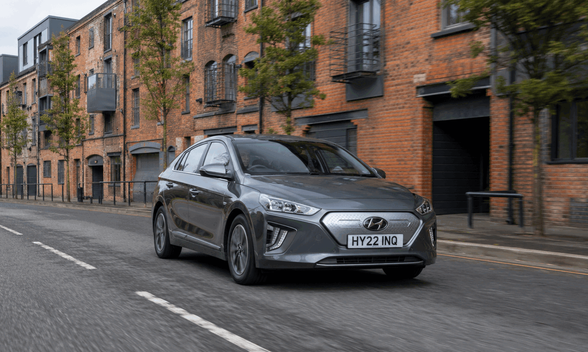 Hyundai Ioniq Driving
