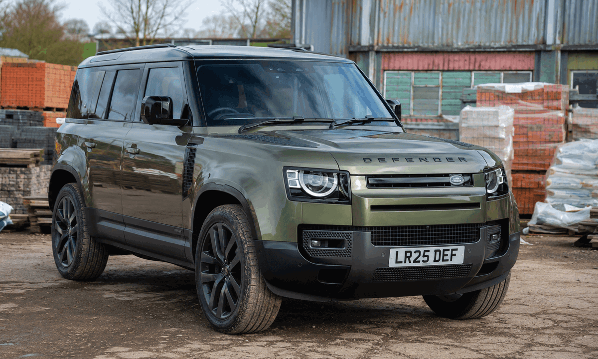 Land Rover Defender Front