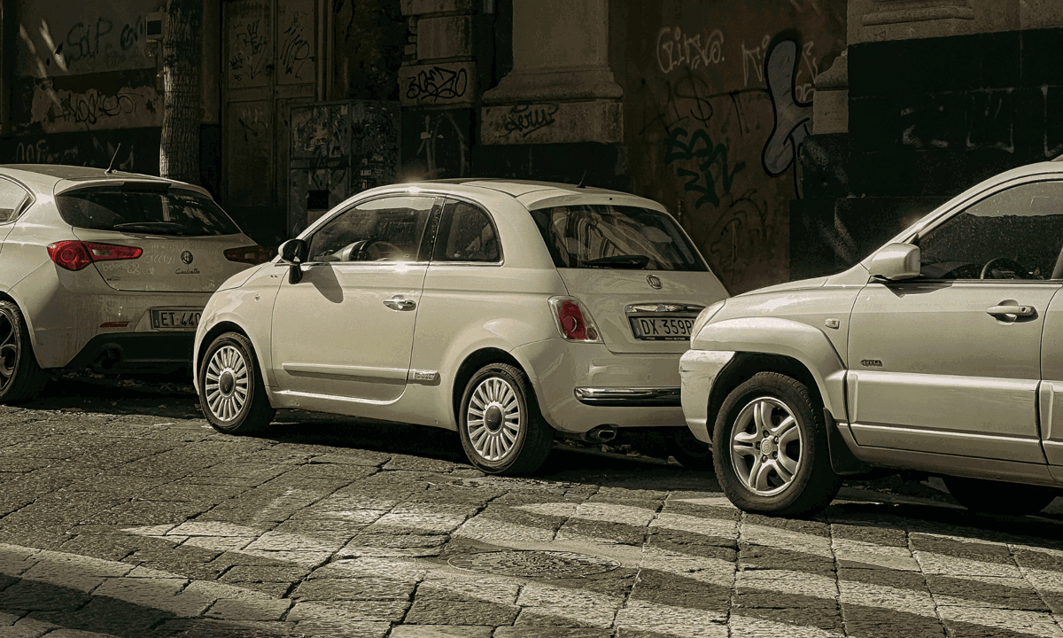 Fiat 500 parked on the street