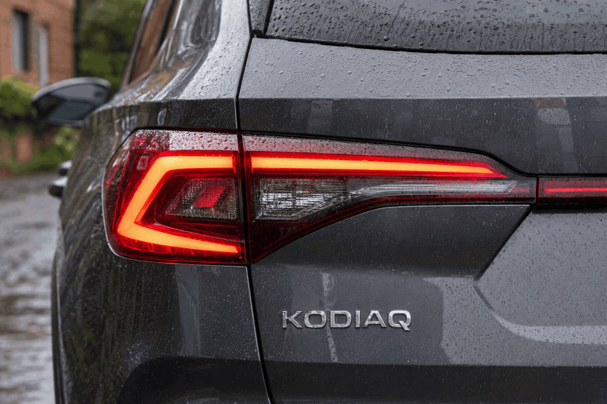 Skoda rear photo